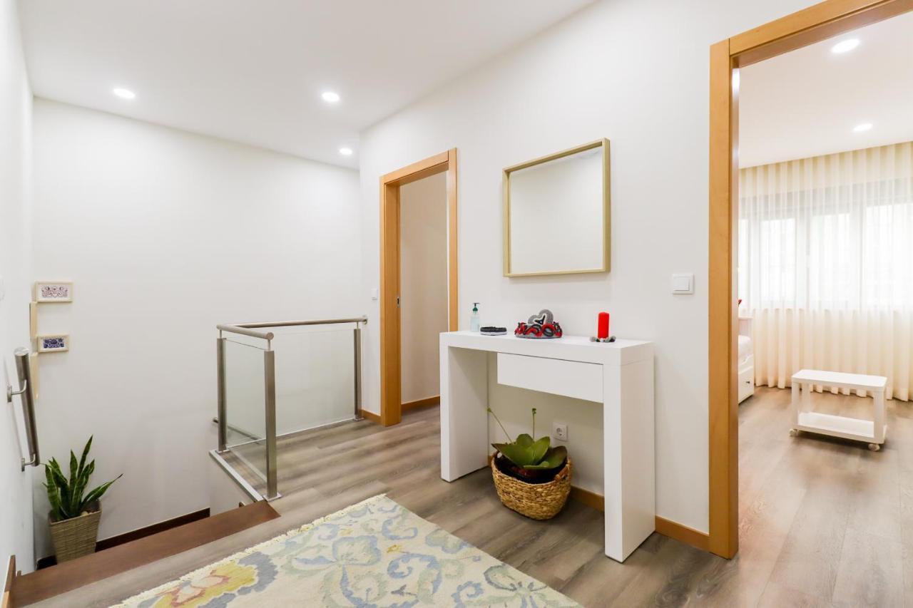 Apartamento Tiana - no centro com pátio Viana do Castelo Exterior foto