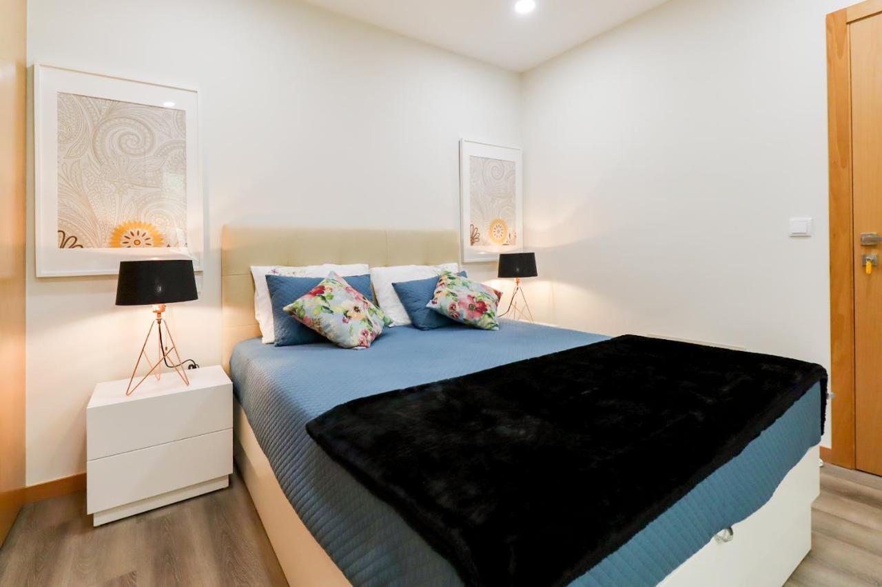Apartamento Tiana - no centro com pátio Viana do Castelo Exterior foto